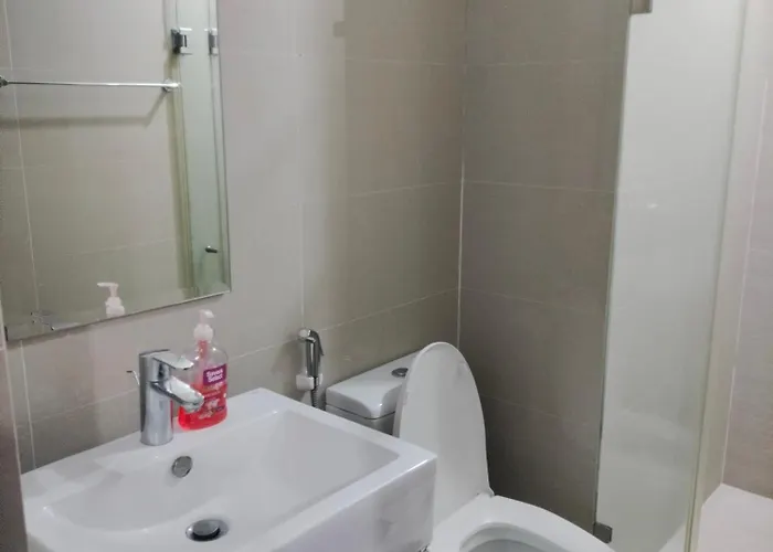 Apartahotel Rqui Condotel At Newport Pasay *